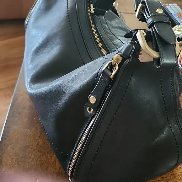 Calvin Klein Black Leather Women's Bag - Picture 3 of 7